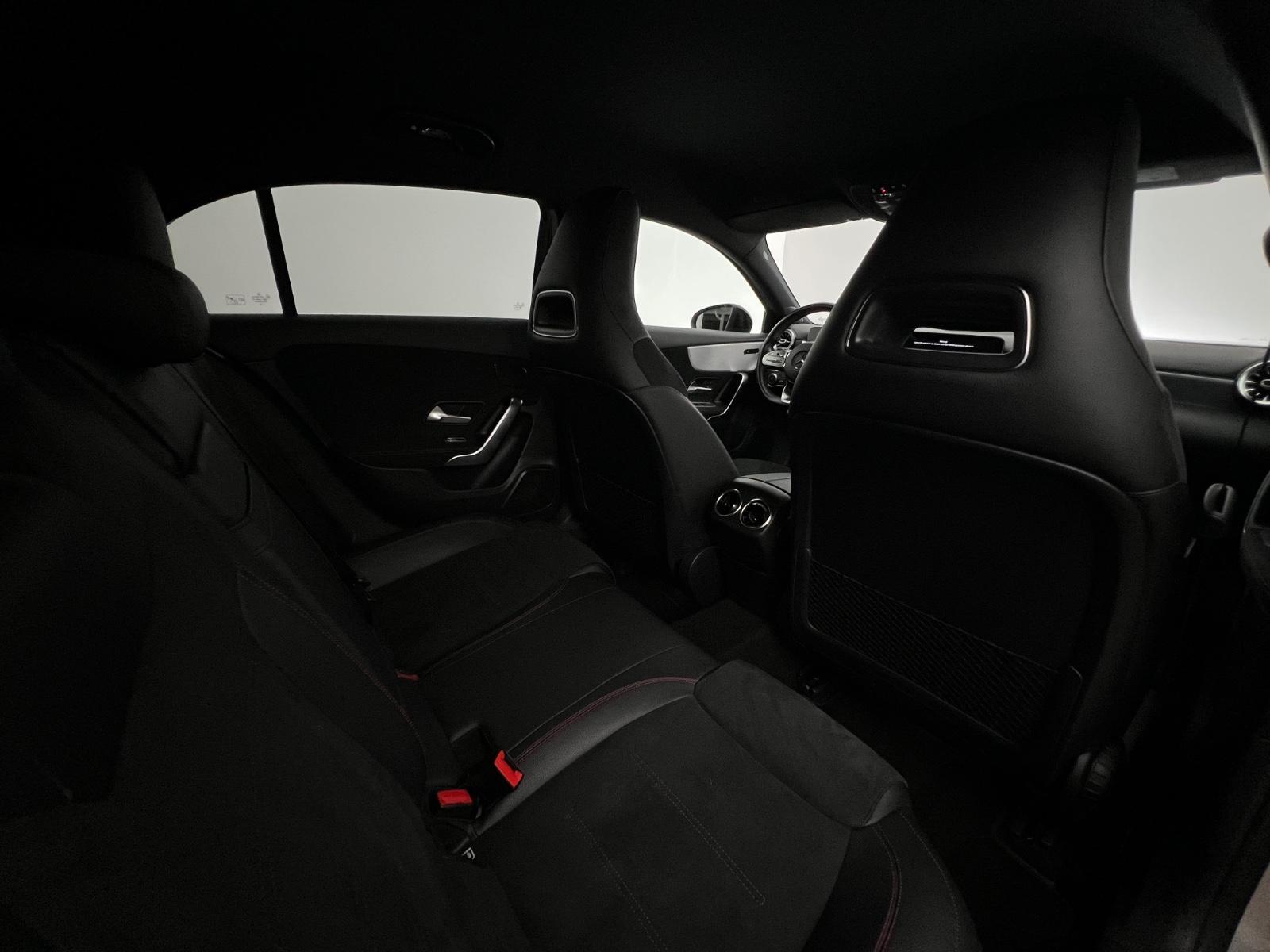 Mercedes-Benz A-Class 4 MATIC / KEYLESS / AMG / AMBIENTE / 1.HD, миниатюра 12