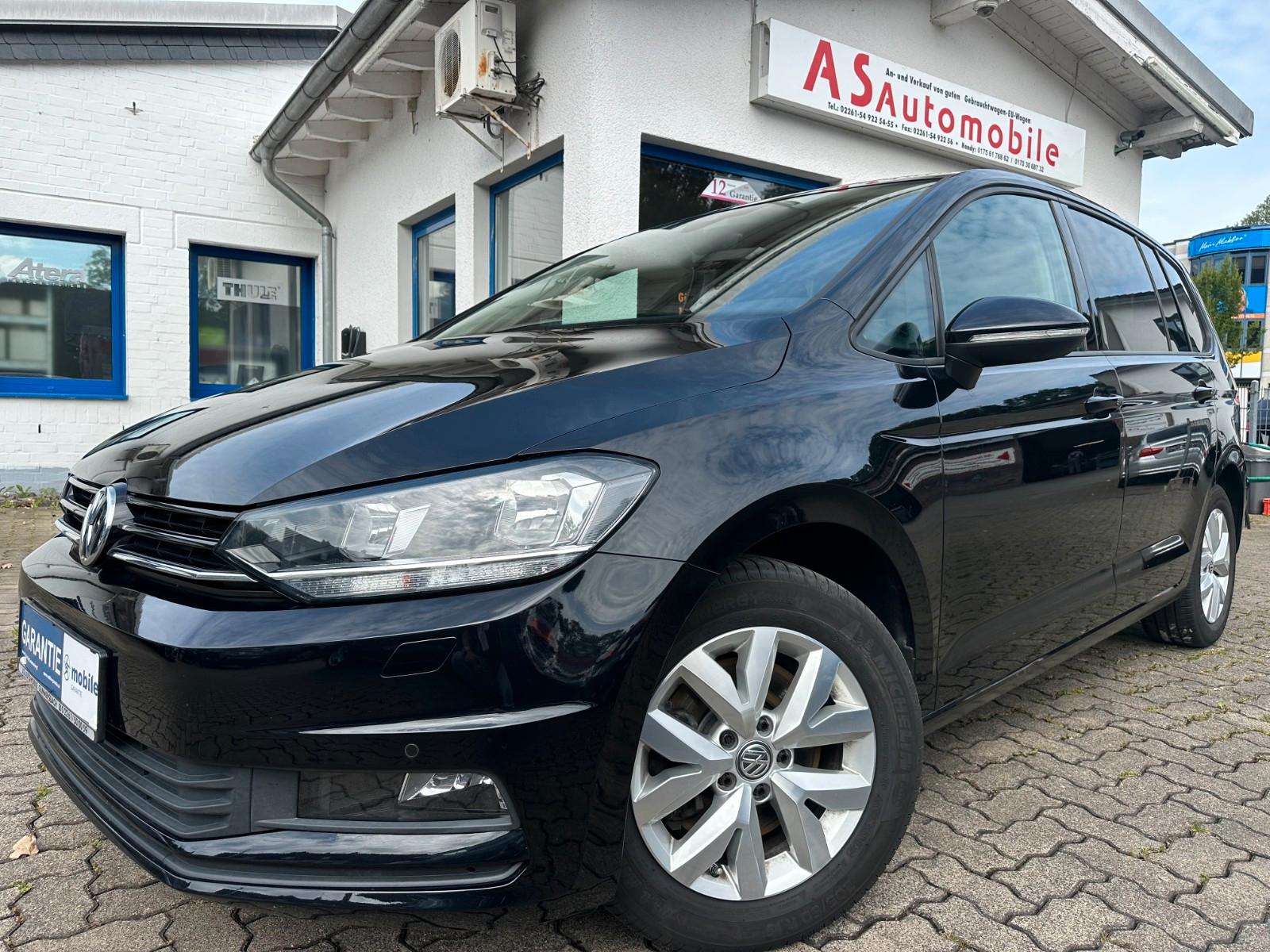 Volkswagen Touran 1.6 TDI BMT+NAVI+KLIMATR+6 GANG+PDC+SHZ