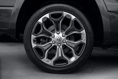 DODGE RAM 1500 Limited CrewCab 5.7l V8 - Unfallfrei