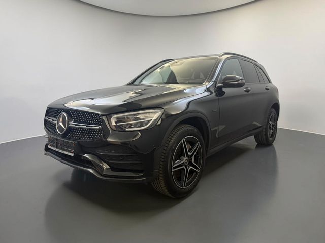 MERCEDES-BENZ GLC 300 de 4M AMG Line 360*DISTR+*AHK*LED*CARPLA