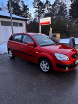 Kia Rio 2006 tüv bis 08.2026 - gebrauchte Kia Rio aus dem Jahr 2006