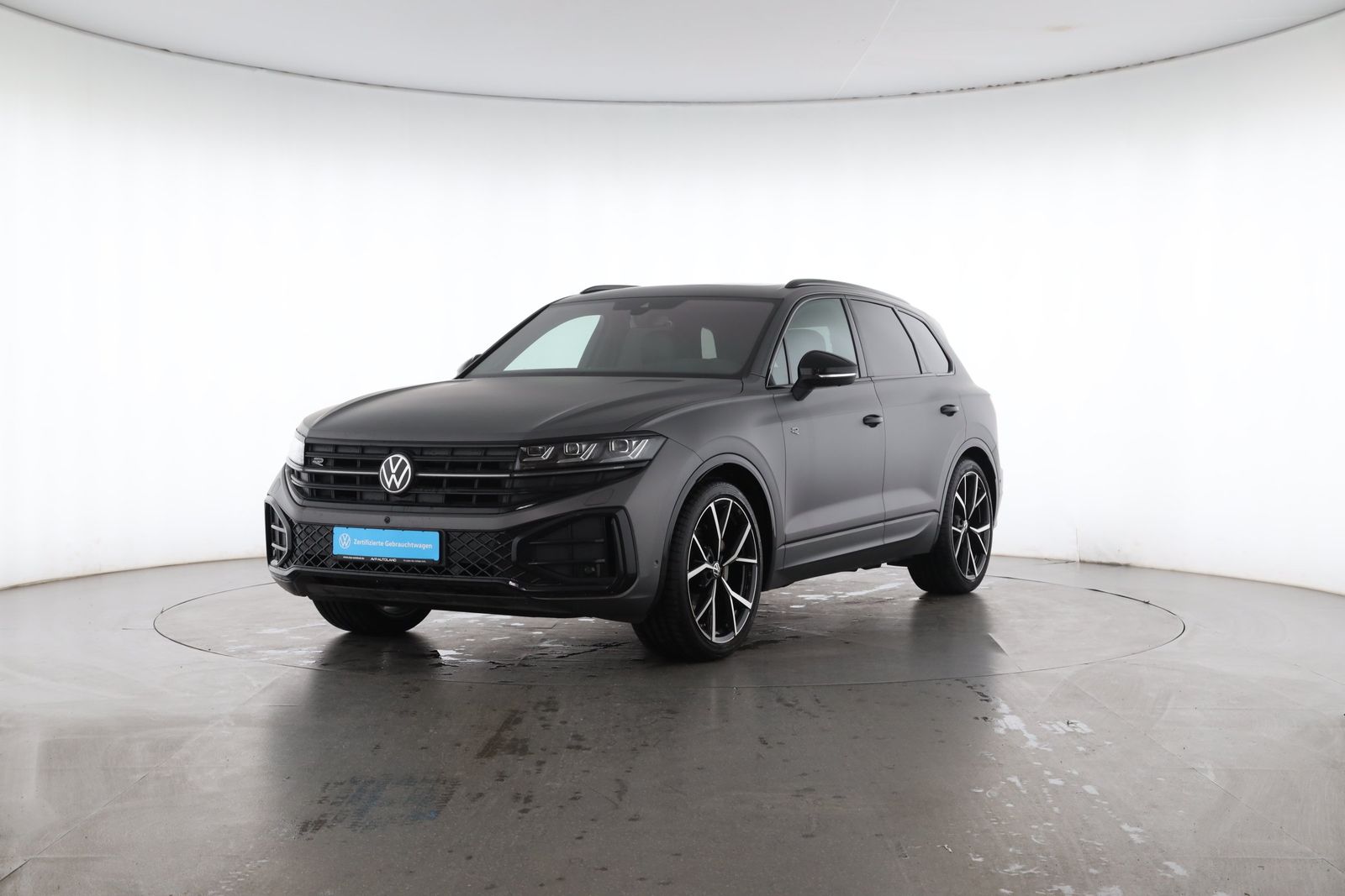 Volkswagen Touareg 3.0 TDI 4MOTION R-Line BLACK STYLE AHK foto 2