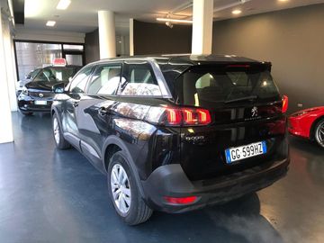 Peugeot 5008 - 4