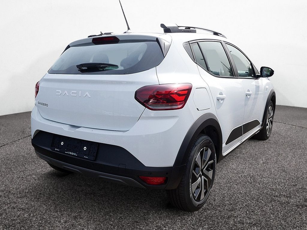 Fahrzeugabbildung Dacia Sandero Stepway Expression TCe 90 CVT AUTOMATIK