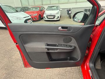 Volkswagen Golf - 9