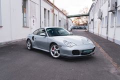 Fahrzeugabbildung Porsche 996 Turbo Coupé  *Schalter / Schalensitze*