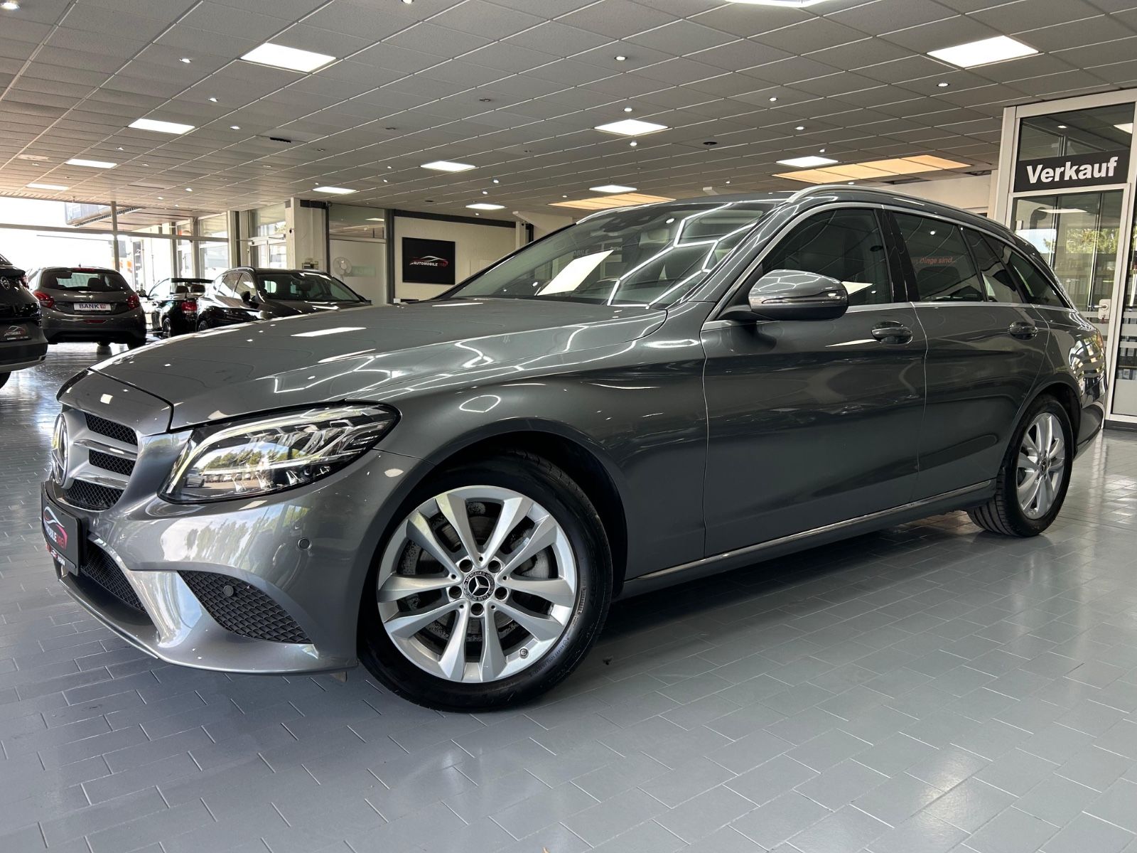 Mercedes-Benz C 180 Avantgarde/ Kamera/ Tüv Neu