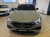 Mercedes-Benz E 300 de AMG + Night OLED/LED/DISTR/TW/20"/212Km - Mercedes-Benz: 212 K