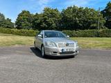 Toyota Avensis 1.8 VVT-i - - gebrauchte Toyota Avensis aus dem Jahr 2004