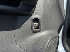 Fahrzeugabbildung Mercedes-Benz GLA 200d Style MULTIBEAM PANO RFK 8-Fach Bereift