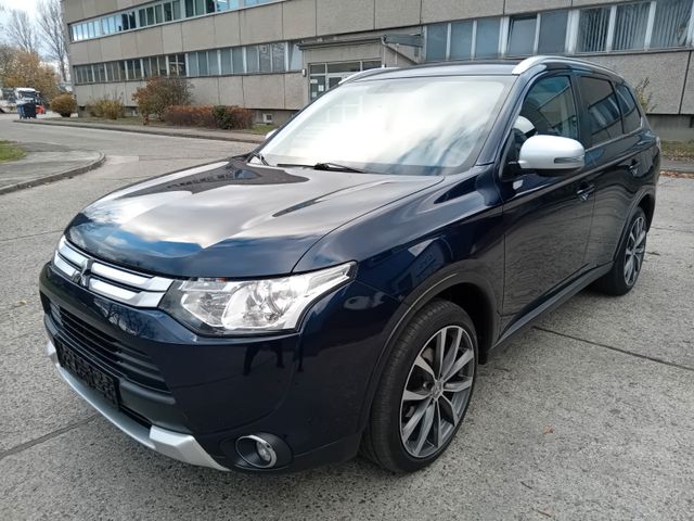 Mitsubishi Outlander Diamant Edition 4WD * INSP+TÜV neu