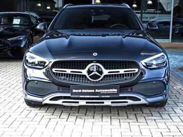 صورة 4 لـ 2023 Mercedes-BENZ C 220