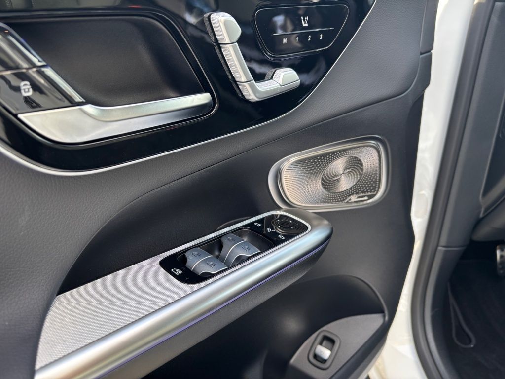 Fahrzeugabbildung Mercedes-Benz GLC 200 4MATIC Coupé +AMG+NIGHT+360GRAD+BURMESTE