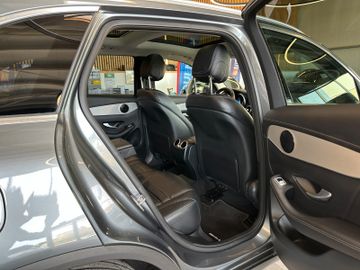 MYAUTOCENTER – Gebraucht- und Jahreswagen mit Werkstattservice in Pfaffenhofen Mercedes-Benz GLC 300 de *AMG*4Matic*Keyles*LED*Kamera*