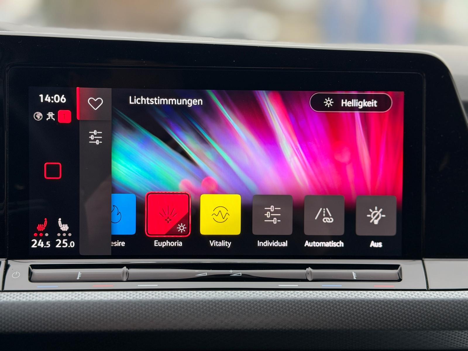 Volkswagen Golf VIII Variant DSG LED AHK DAB+ Ambili CarPla, миниатюра 26
