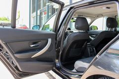 BMW 316d Touring / NAVI BUSINESS / SITZHEIZUNG / PDC BMW 316d Touring / NAVI BUSINESS / SITZHEIZUNG / PDC