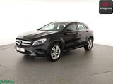 Mercedes-Benz GLA 180 URBAN PANORAMA,BI-XENON,NAVI,SPORTSITZE - mit Benzin-Antrieb: Schwarz, Schiebedach, Geländewagen