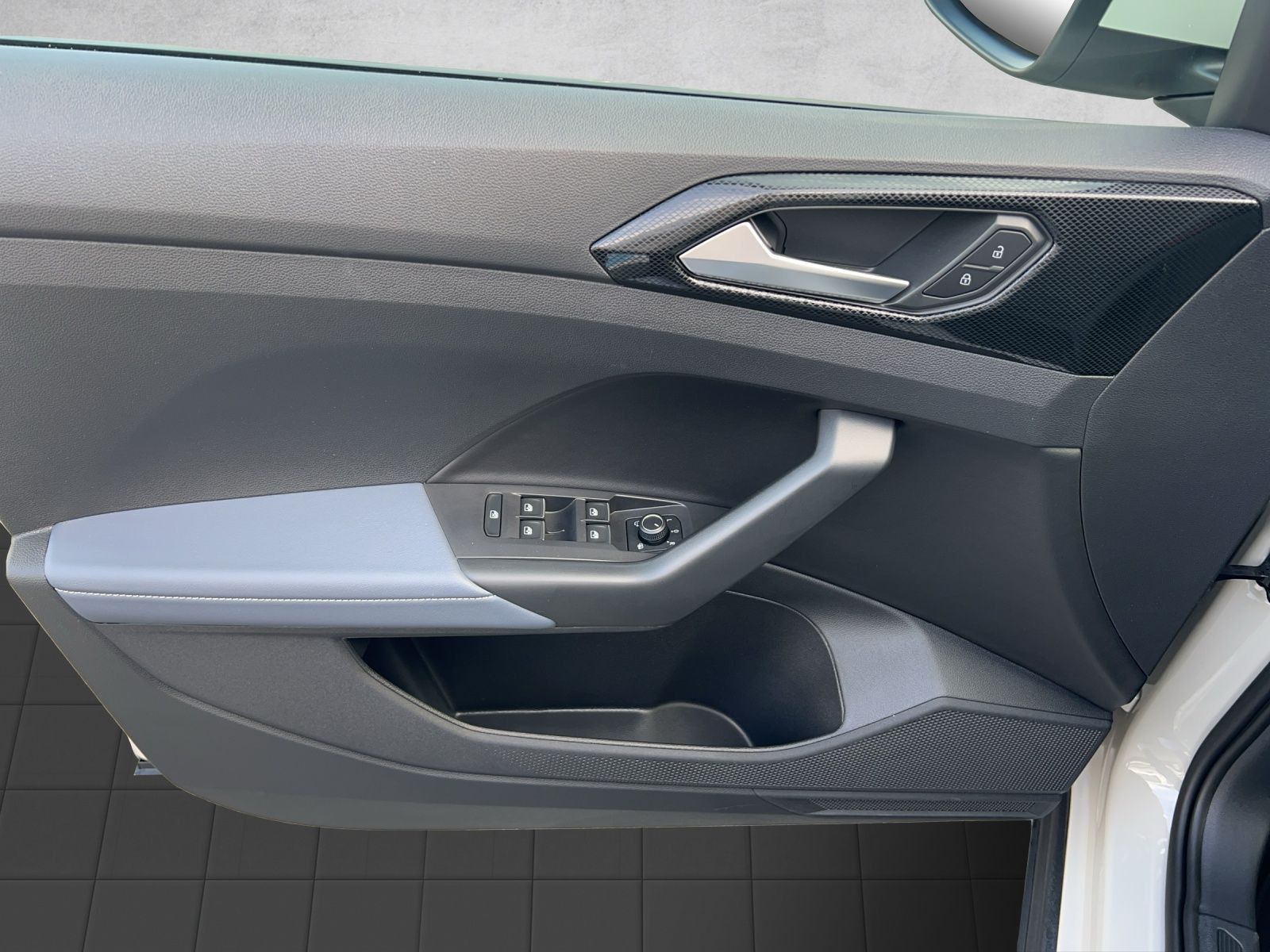 T-Cross Style 1.0 TSI DSG AHK*Navi*ACC*Klima