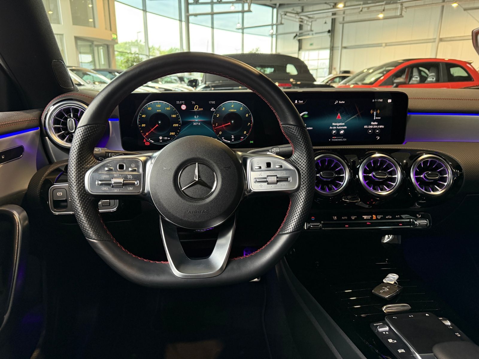 Fahrzeugabbildung Mercedes-Benz CLA 250 Shooting Brake  AMG NIGHT LED NAVI