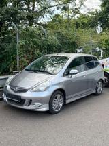 Honda Jazz ES Sport 1,4-iDSI-83 p.s. Tüv ... - Honda Jazz aus 2005: 1.4