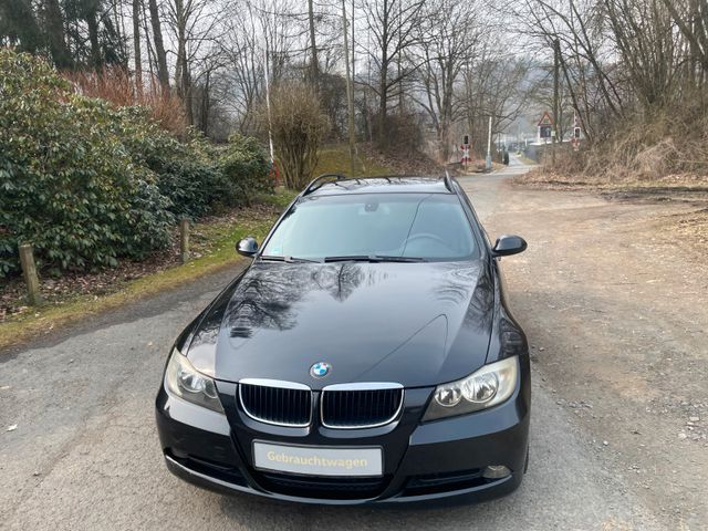 BMW 320 D Touring, Automatik,Panoramadach,AHK