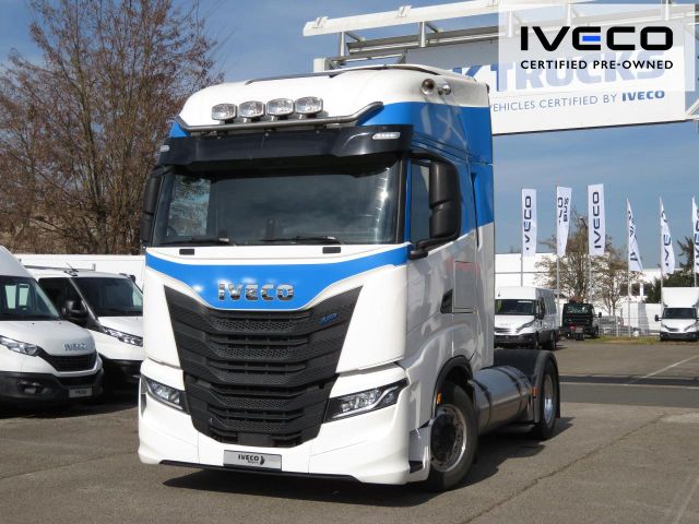 Iveco S-WAY AS440S46T/P 2LNG, Intarder, LED, 2xBett