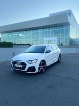 Audi A1 40 TFSI S tronic S line Sportback S line