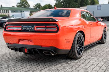 Dodge Challenger - 7