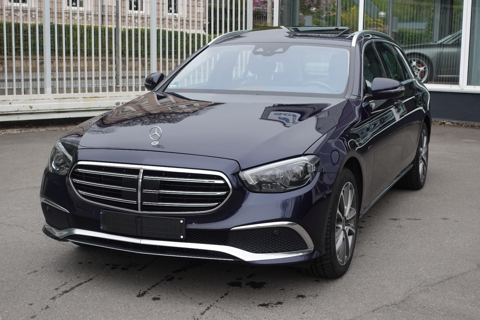 Mercedes-Benz E 300 de 4Matic T eSHD LED Head Up Business AHK