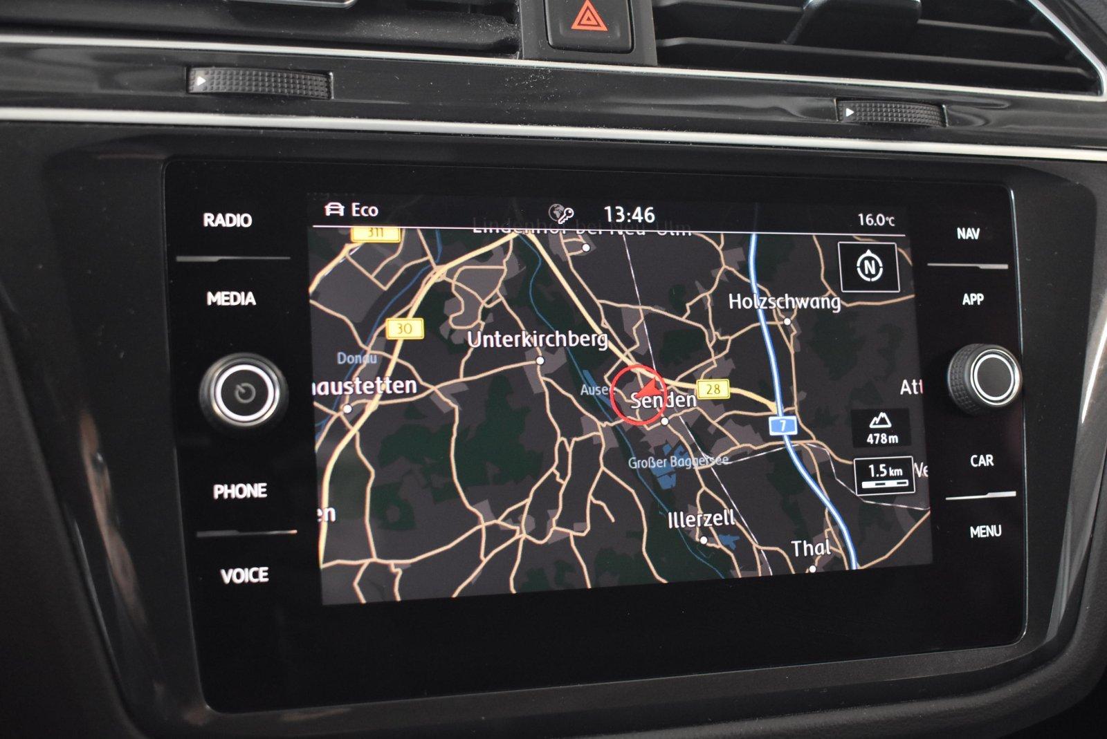 Volkswagen Tiguan 2.0 TDI DSG Highline AHK APP DAB