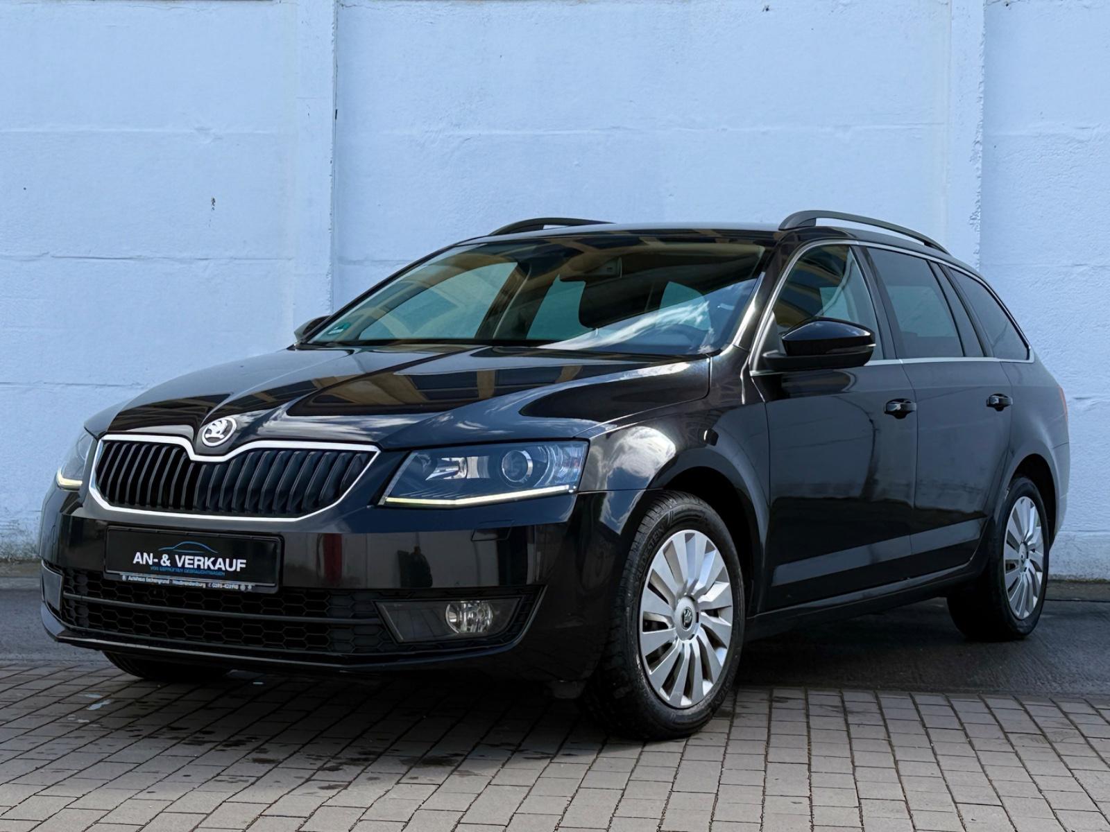 Skoda Octavia Combi Elegance 1.HAND*PDC*XENON*LED*