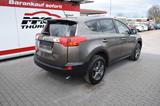 Toyota RAV 4 2,2-l-D-4D 4x4 Executive - Toyota RAV 4: D4d