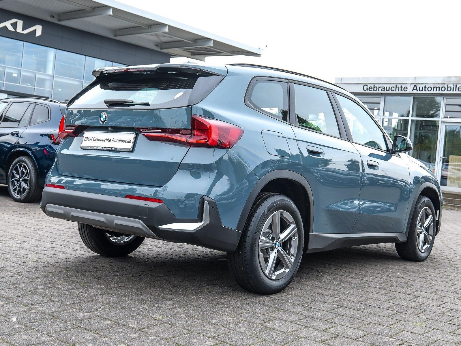 BMW X1 sDrive18i ACC RFK NAVI LED PDC V+H