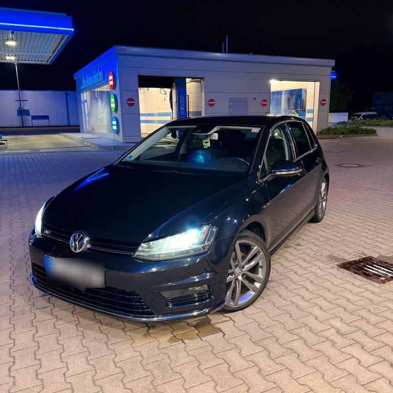 Image of Volkswagen Golf
