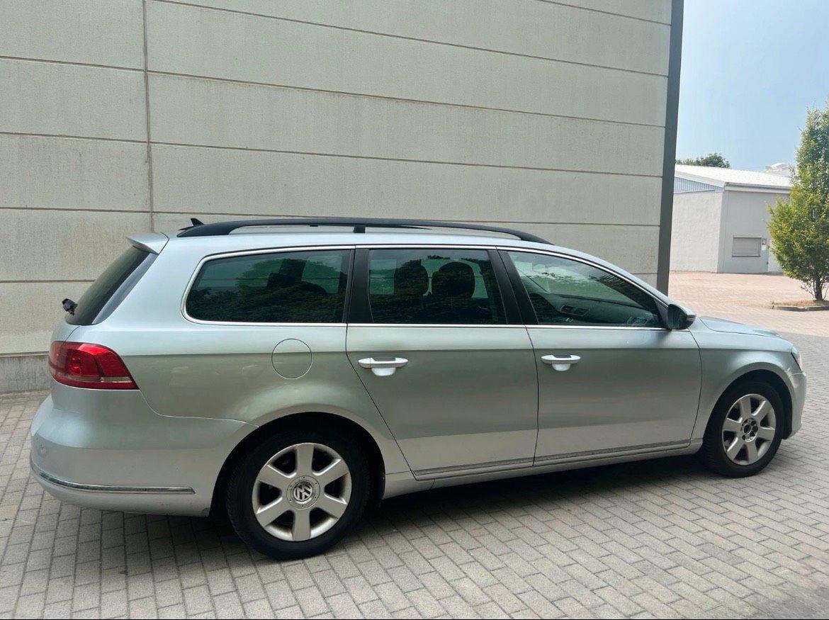 Volkswagen Passat 2012 — photo 6