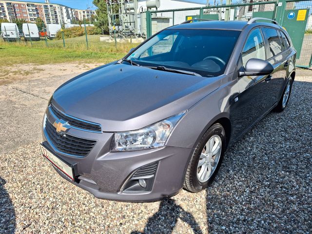 Chevrolet Cruze Station Wagon LT+ NAVI KAMERA