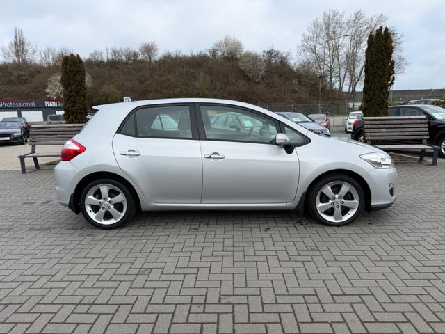 Toyota Auris Hybrid Executive
