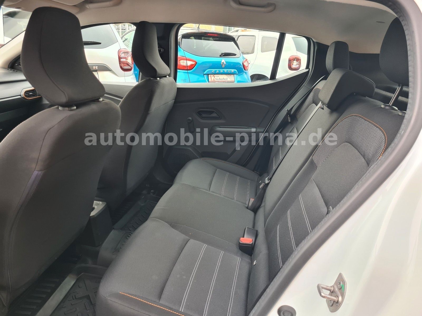 Sandero III Stepway Essential TCe 90 +AC/LED