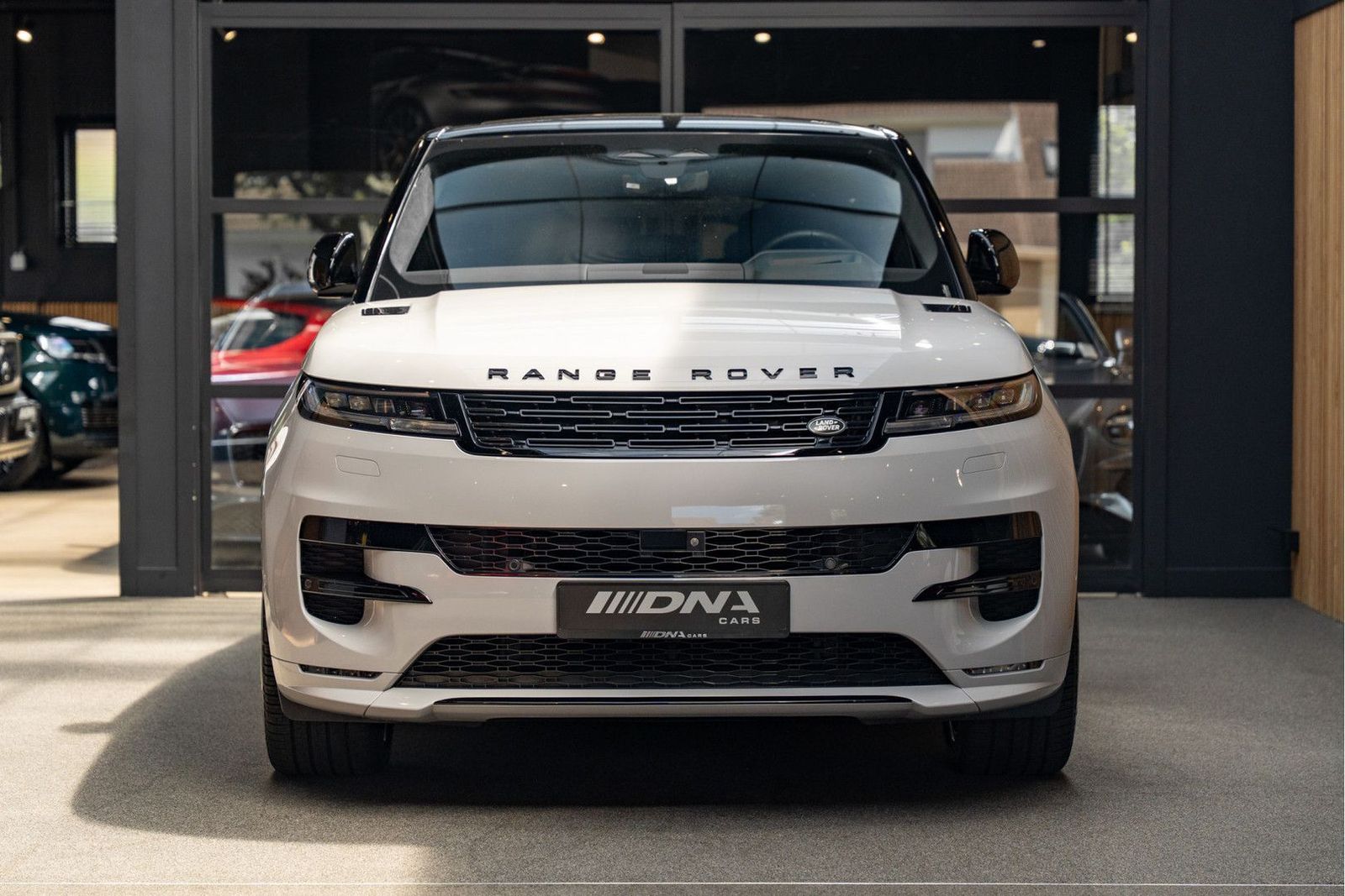 Land Rover Range Rover Sport P550e Autobiography Koelbox Pa imagem 2