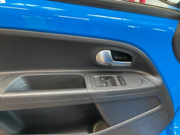 Volkswagen up! move up! *Navi*Klima*Isofix*TÜV*