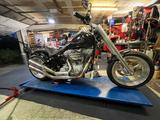 Harley-Davidson Softail mit 300er Umbau - HARLEY-DAVIDSON 300