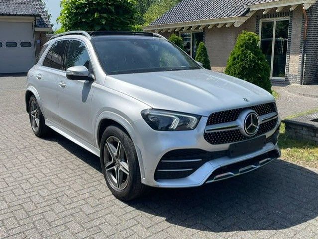 MERCEDES-BENZ GLE 300