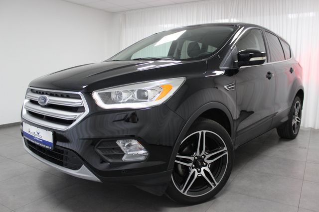 Ford Kuga TITANIUM 150PS AHK Standh NAV TEL XENON PDC