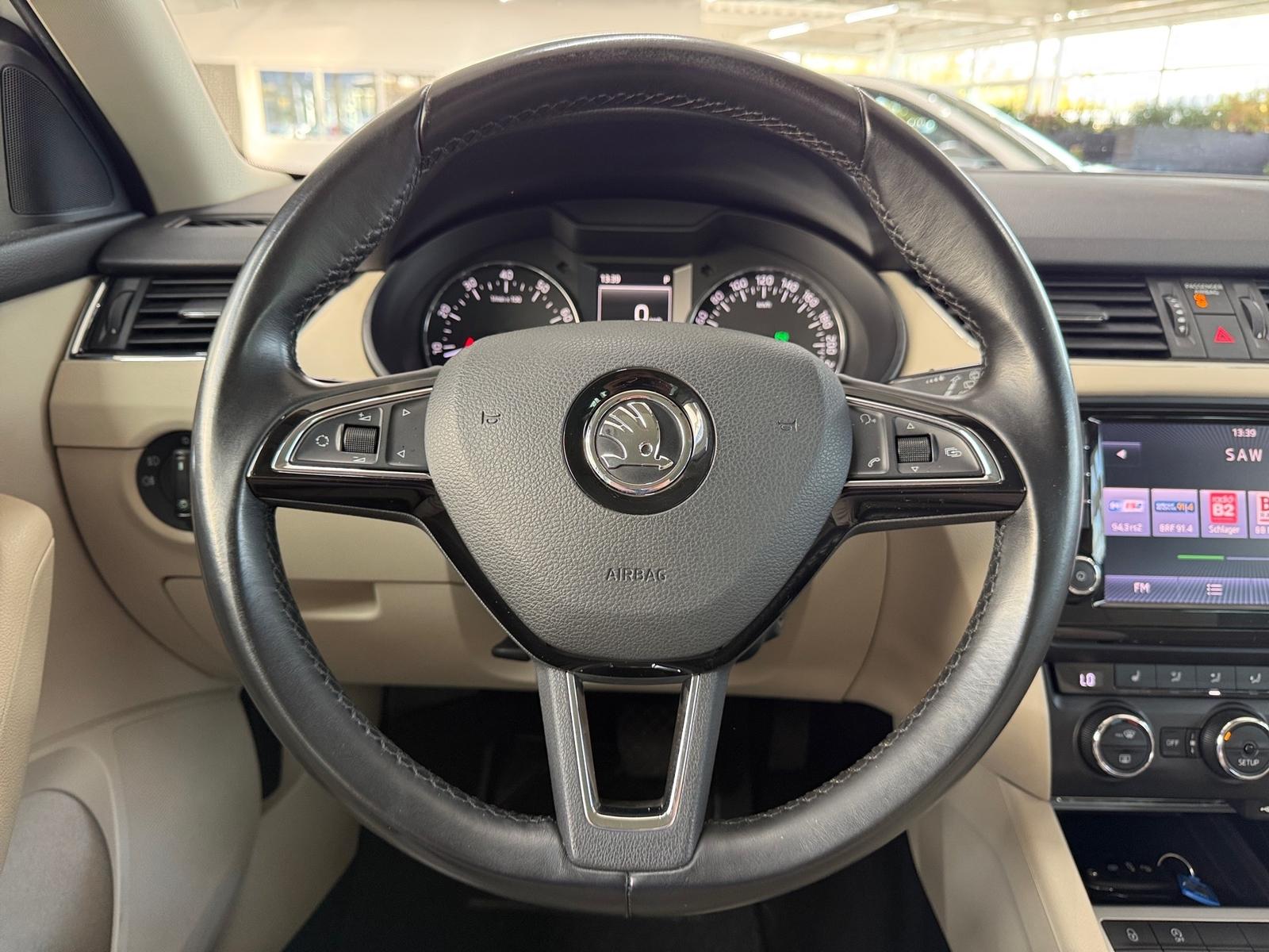 Skoda Octavia Combi 1.4 TSi Automatik Ambition Xenon