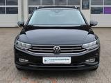 Volkswagen Passat VARIANT2.0TDI DSG SHZ/MASSAGE/ACC/DIGITA. - Volkswagen Passat: Automatik