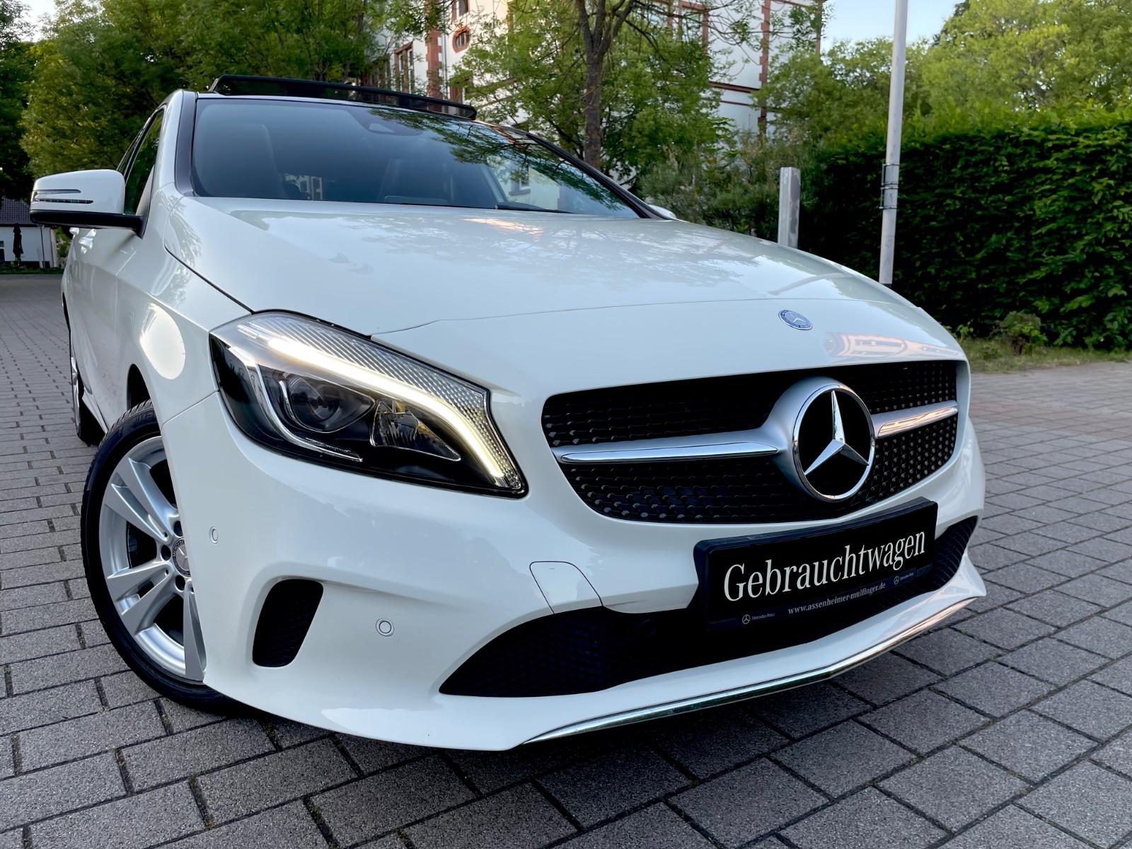 Mercedes-Benz A 180 Urban-R.Kamera-Navi-LED-Panorama-Dach-SHZ