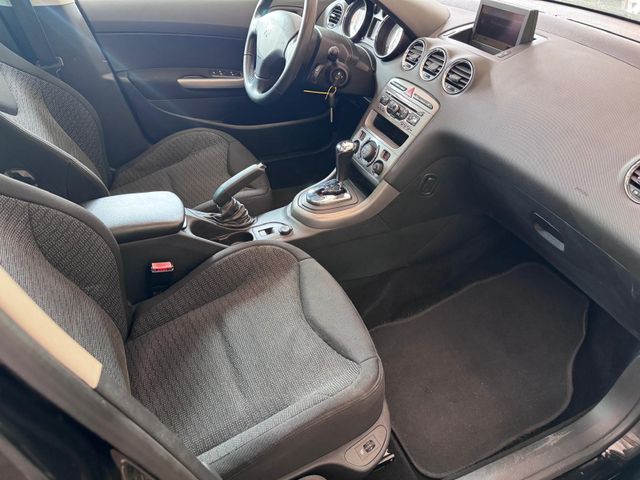 PEUGEOT 308 308 SW Business 2.0l*AUTOM*NAVI*PANO*TEMPO*PDC - Bild 6