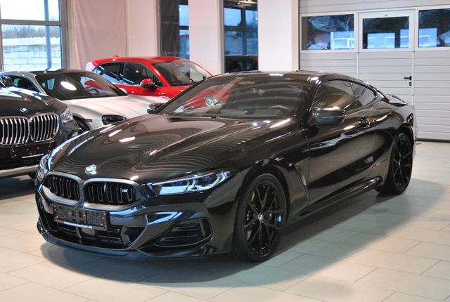 BMW M850 i xDr B&W MCarbonExterieurInter NP160850,-€