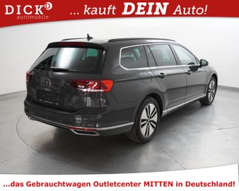 Volkswagen Passat Variant - 8
