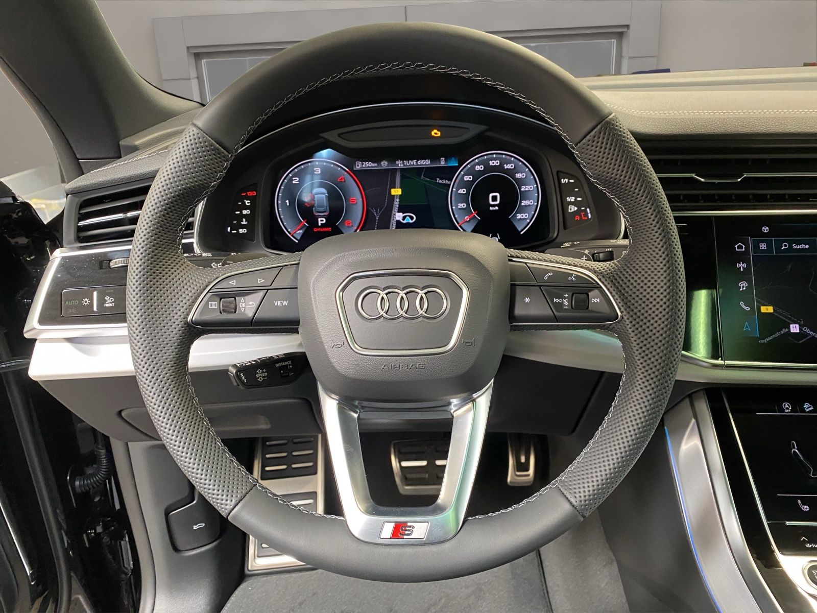 Audi Q8 - Bild 11
